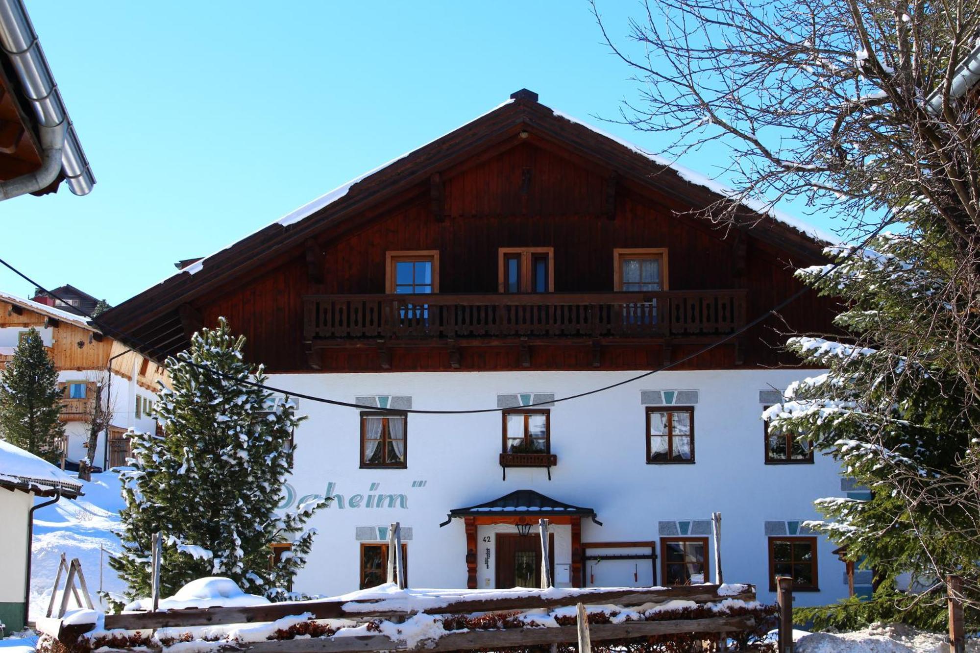 バーワング Haus Daheim Bed & Breakfast エクステリア 写真