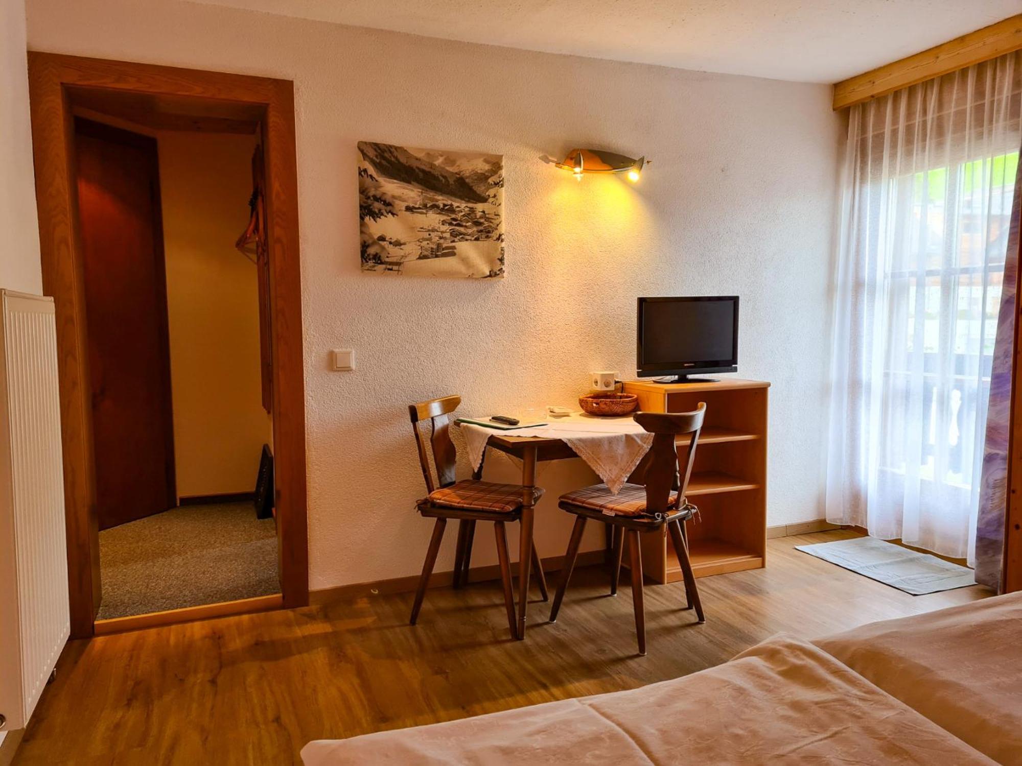 バーワング Haus Daheim Bed & Breakfast エクステリア 写真